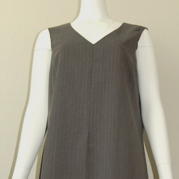 NWOT, DKNY Gray Dress, Size 14 (40"-42" Bust), Rayon Blend - Picture 2 of 8
